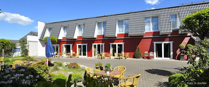 Hotel Am Schlosspark 02
